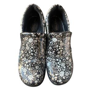 Easy Works by Easy Street Work Nursing Shoe Slip-Resist Clog Sz 7.5 floral black